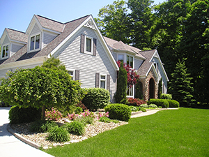 Landscapers and Lawncare Services in Brooklyn, CT